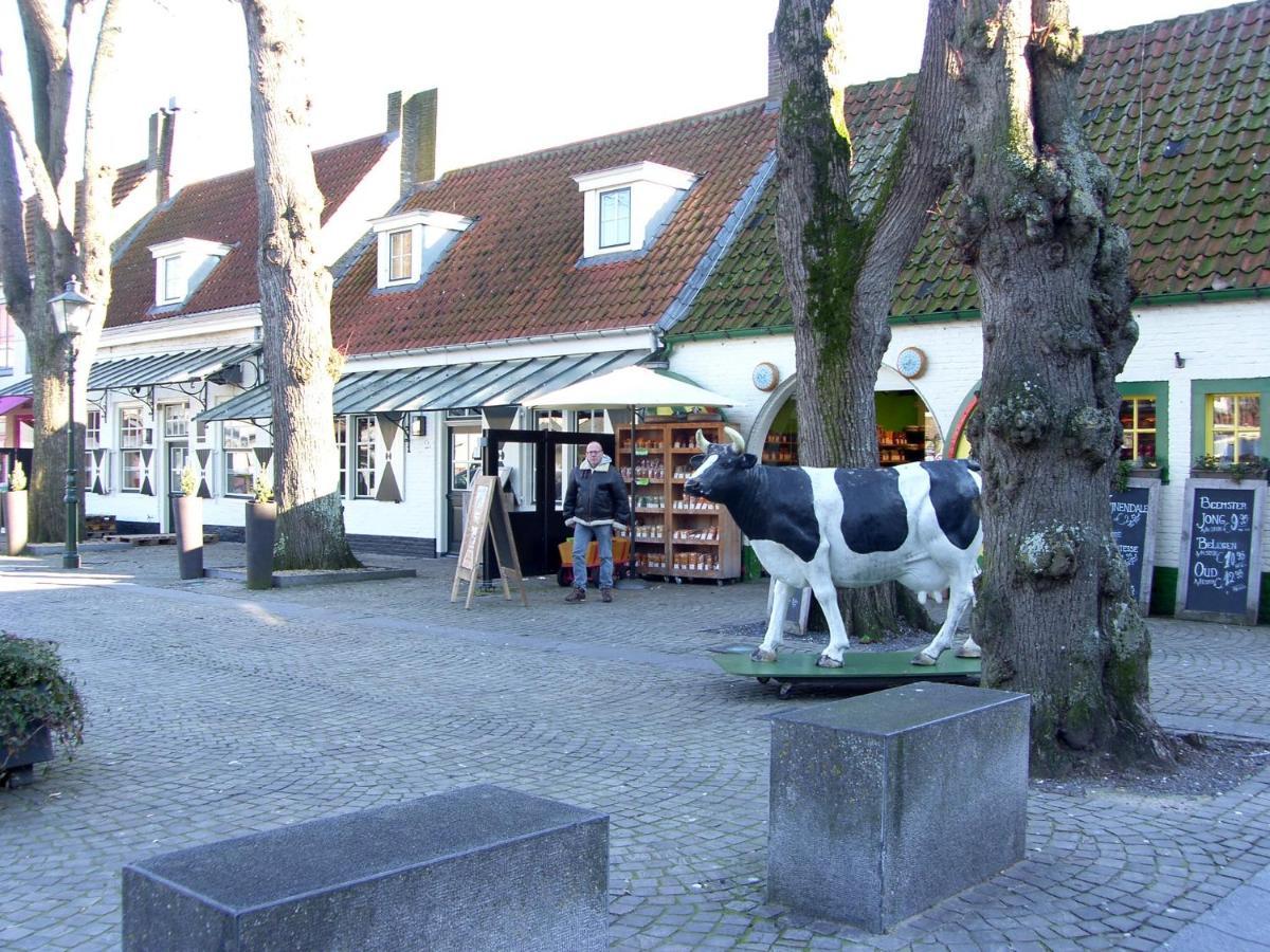 Bed and Breakfast Slapen Bij De Zeeuwse Lala IJzendijke Exterior foto